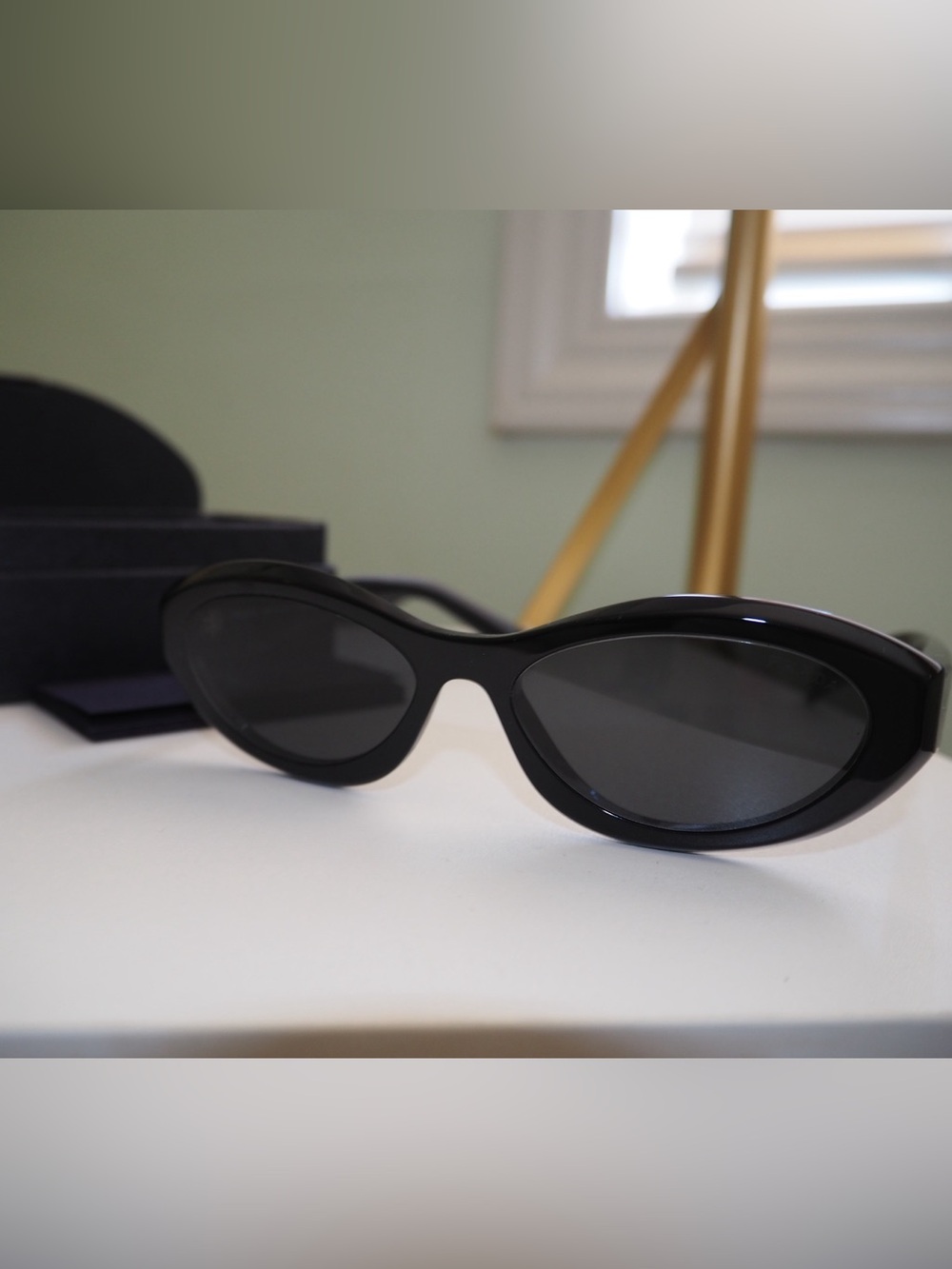 PRADA Symbole Oval Black Acetate Sunglasses SPR04Y Silver Logo with Box - Picture 7 of 8